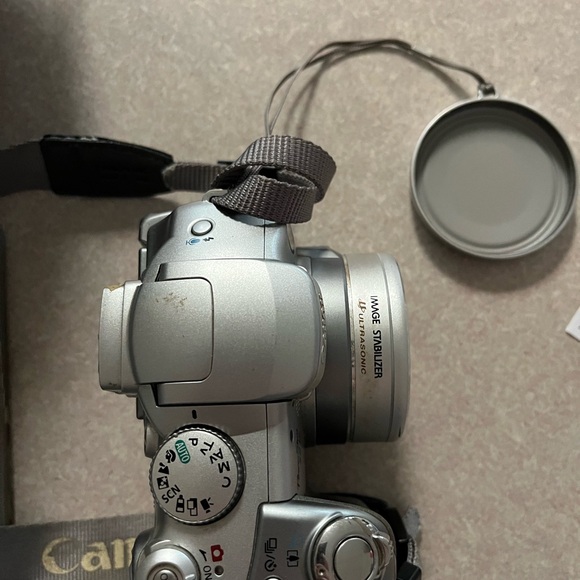 CANON POWERSHOT S2 IS 5.0MP DIGITAL CAMERA - TESTED WORKS Read Description - Picture 5 of 11